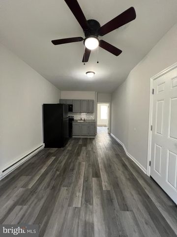 2032 PLUM ST, Philadelphia, PA 19124