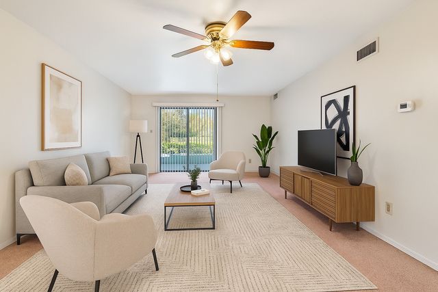 4036 Ridglea Country Club Drive 1006, Fort Worth, TX 76126