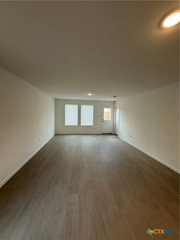315 Moscato Road, New Braunfels, TX 78130