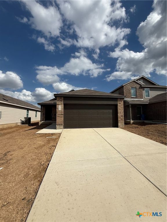 315 Moscato Road, New Braunfels, TX 78130