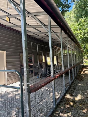 190 Edgewater Drive, Eureka Springs, AR 72631