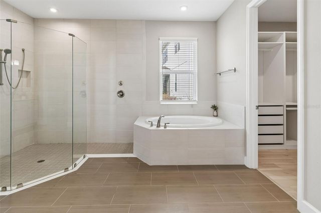 2354 HIGH TIDES WAY, Wesley Chapel, FL 33543