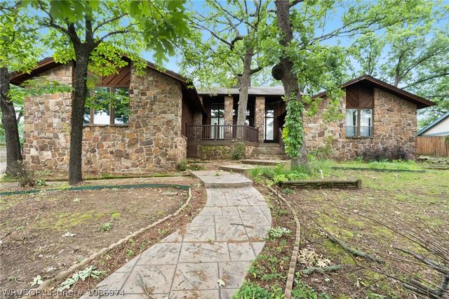 1808 Bramble Brae Street, Fort Smith, AR 72908