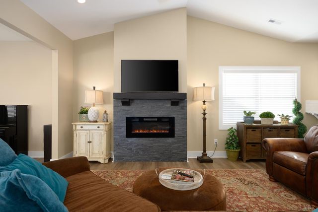 88 Lockridge Lane, Lynchburg, VA 24502