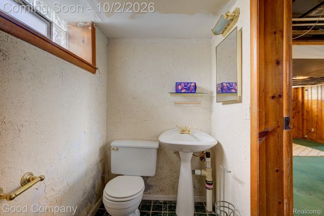 15137 Warwick Street, Detroit, MI 48223