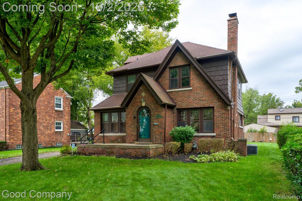 15137 Warwick Street, Detroit, MI 48223