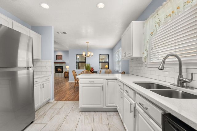 3404 ESPLANADE Place SE, Rio Rancho, NM 87124