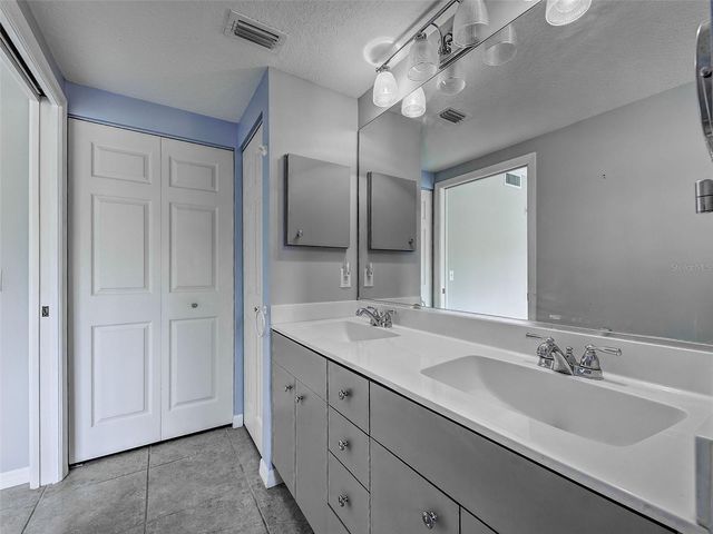 902 ADDINGTON COURT 103, Venice, FL 34293