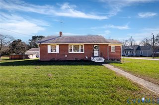 24601 Callear Rd, North Dinwiddie, VA 23803