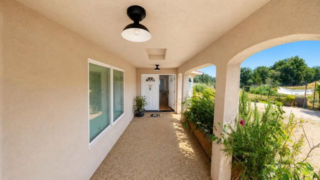 5800 Wilkinson Ln, Burson, CA 95252