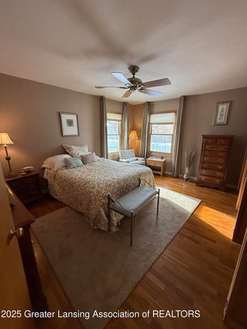 1108 Tulip Street, Grand Ledge, MI 48837