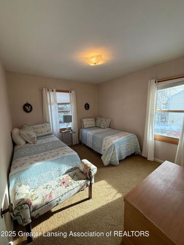 1108 Tulip Street, Grand Ledge, MI 48837