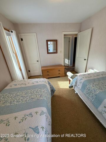 1108 Tulip Street, Grand Ledge, MI 48837