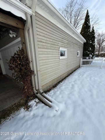 1108 Tulip Street, Grand Ledge, MI 48837