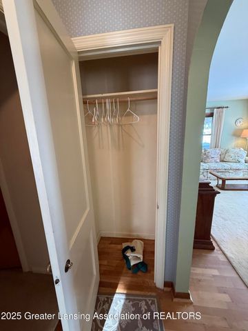 1108 Tulip Street, Grand Ledge, MI 48837