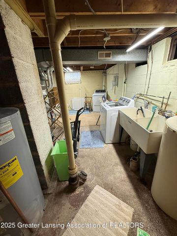 1108 Tulip Street, Grand Ledge, MI 48837