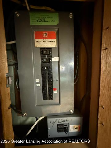 1108 Tulip Street, Grand Ledge, MI 48837