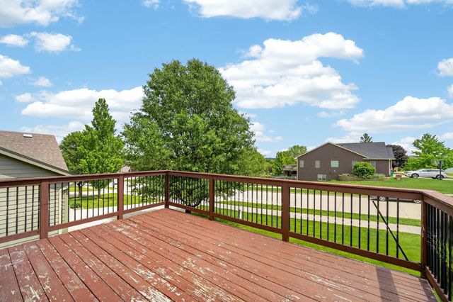 14905 Maple Drive, Urbandale, IA 50323