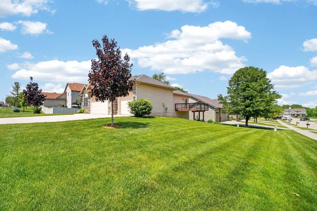 14905 Maple Drive, Urbandale, IA 50323