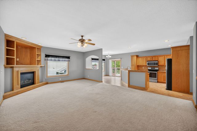 14905 Maple Drive, Urbandale, IA 50323