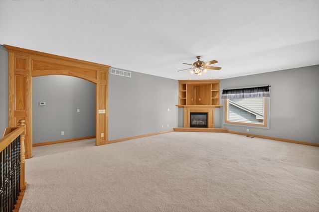 14905 Maple Drive, Urbandale, IA 50323