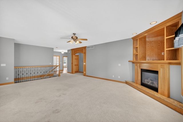 14905 Maple Drive, Urbandale, IA 50323