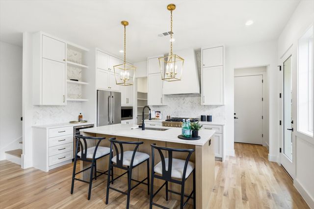 4614 Hopkins Avenue, Dallas, TX 75209