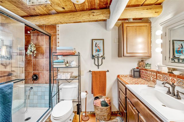 48 Main, Cerrillos, NM 87010