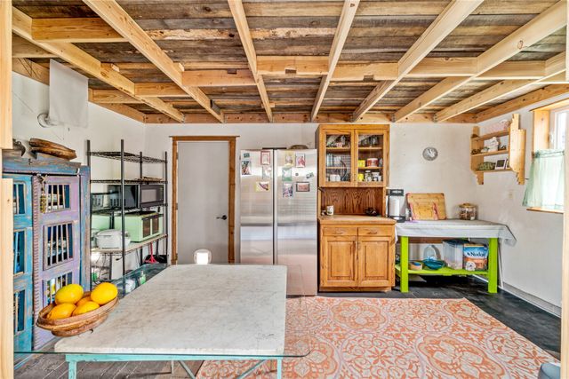 48 Main, Cerrillos, NM 87010