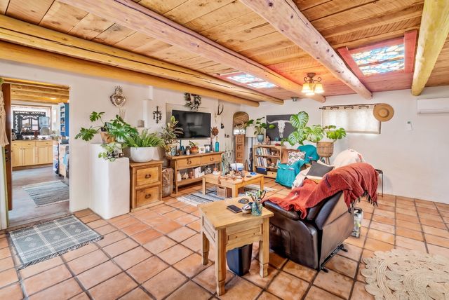 48 Main, Cerrillos, NM 87010