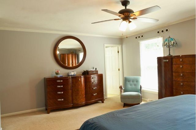 3368 Dawn CIR, Roanoke, VA 24018
