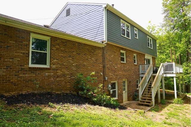 3368 Dawn CIR, Roanoke, VA 24018