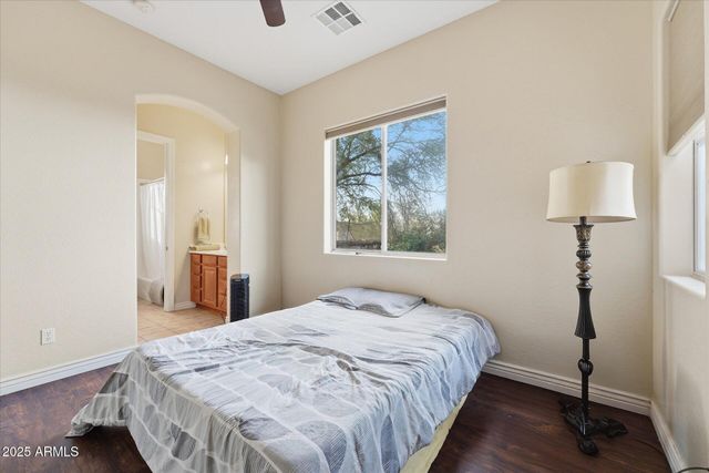 1524 W MOODY Trail, Phoenix, AZ 85041