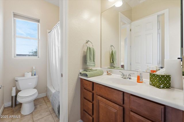 1524 W MOODY Trail, Phoenix, AZ 85041