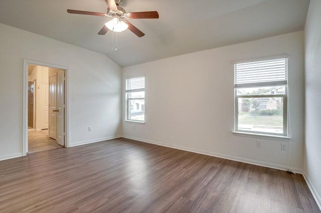 1900 Mexia DR, Round Rock, TX 78664
