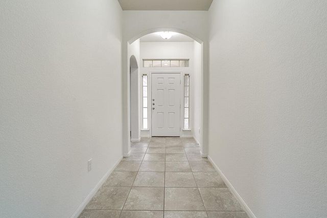 1900 Mexia DR, Round Rock, TX 78664