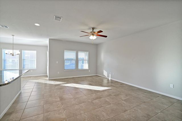 1900 Mexia DR, Round Rock, TX 78664