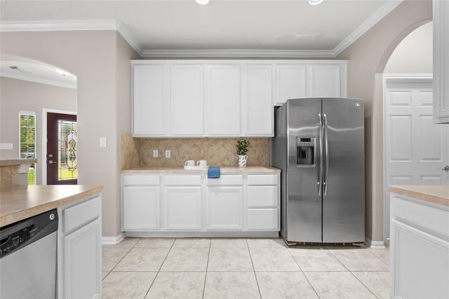 1225 N Riviera Circle, Pearland, TX 77581