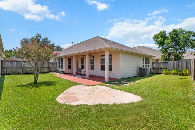 1225 N Riviera Circle, Pearland, TX 77581