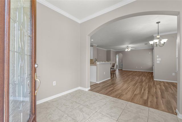 1225 N Riviera Circle, Pearland, TX 77581