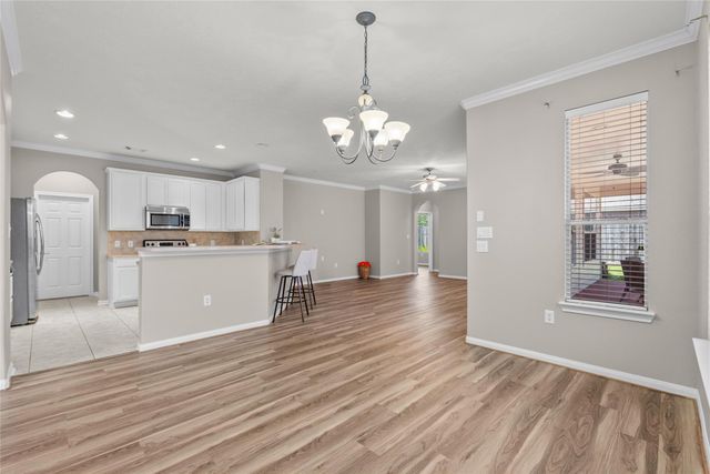 1225 N Riviera Circle, Pearland, TX 77581