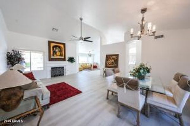 18764 N 89th Lane, Peoria, AZ 85382