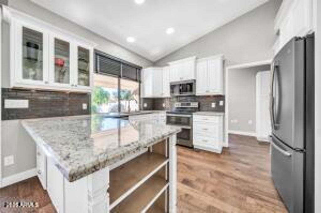 18764 N 89th Lane, Peoria, AZ 85382 — photo 3