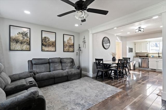 5874 S 2625 W, Roy, UT 84067