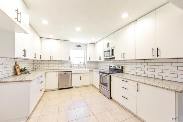 1408 Cottage Dr, Houma, LA 70360