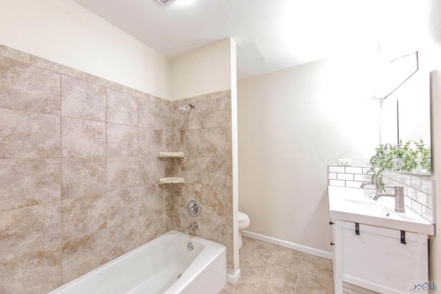 1408 Cottage Dr, Houma, LA 70360