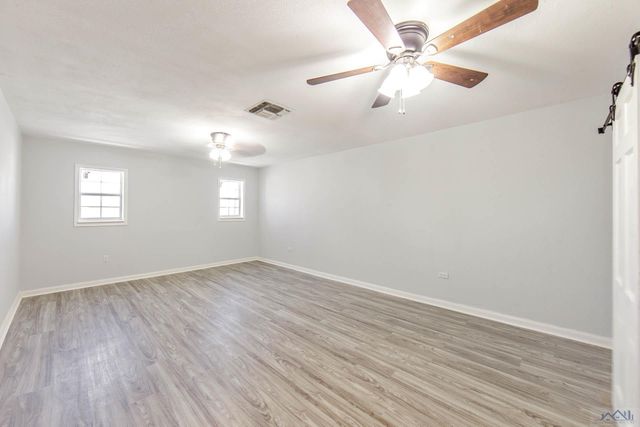 1408 Cottage Dr, Houma, LA 70360