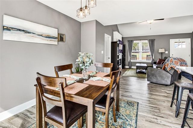 110 Delia Run, Madison, NC 27025