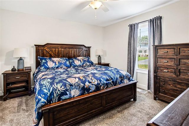 110 Delia Run, Madison, NC 27025