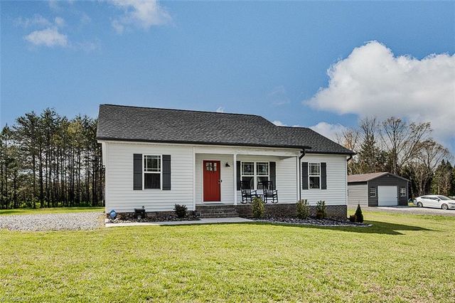 110 Delia Run, Madison, NC 27025